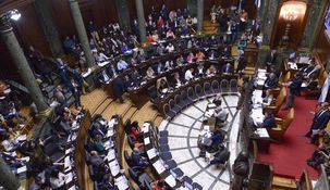 La Legislatura porteña pospuso para el viernes la sesión para suspender las PASO.