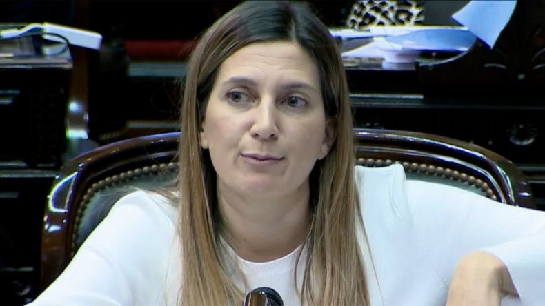 Silvia Lospennato aclaró que la presencia de funcionarios del PRO en el Ejecutivo 