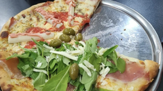 Se trata de un bodegón ubicado en el barrio de Caballito donde se puede comer muy barato. Te contamos más en la nota.