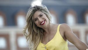 Laurita Fernández lució la moda Barbie y causó furor: microbikini rosa ideal para el verano.