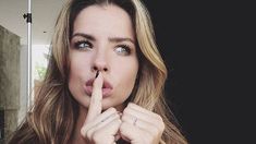 La China Suárez pide ayuda por una cuenta fake de Instagram en su contra La China Suárez pide ayuda por una cuenta fake de Instagram en su contra