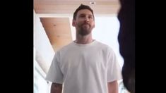 Messi interrumpe en la casa donde está Will Smith y Martin Lawrence y pronuncia Bad Boy en dos oportunidades Messi interrumpe en la casa donde está Will Smith y Martin Lawrence y pronuncia Bad Boy en dos oportunidades