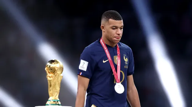 Kylian Mbappé tras perder la final del Mundial de Qatar 2022.