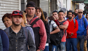Las peores condiciones laborales y el desempleo agravan la situación. Las peores condiciones laborales y el desempleo agravan la situación.