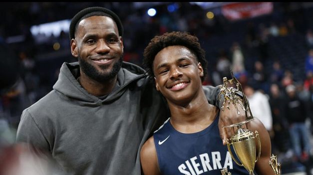 LeBron James cumplirá el sueño de jugar con su hijo en la NBA: Bronny fue drafteado por los Lakers