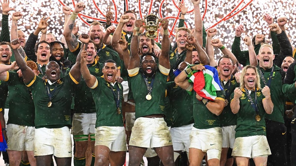 Sudáfrica se consagró campeón del Mundial de Rugby en una final muy