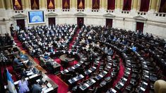 La oposición se prepara para darle otro golpe parlamentario a Milei.