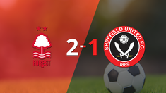 sheffield united cayo 2-1 en su visita a nottingham forest