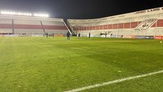 El Nuevo Francisco Urbano vacío, con los jugadores de Tigre entrenando. El Nuevo Francisco Urbano vacío, con los jugadores de Tigre entrenando.