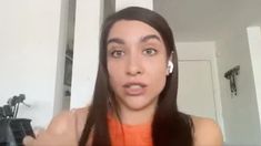 María Becerra sorprendió a sus fans con la inesperada noticia de su lesión. María Becerra sorprendió a sus fans con la inesperada noticia de su lesión.