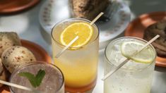 Estos dos sitios son ideales para tomar unos buenos tragos. Estos dos sitios son ideales para tomar unos buenos tragos.