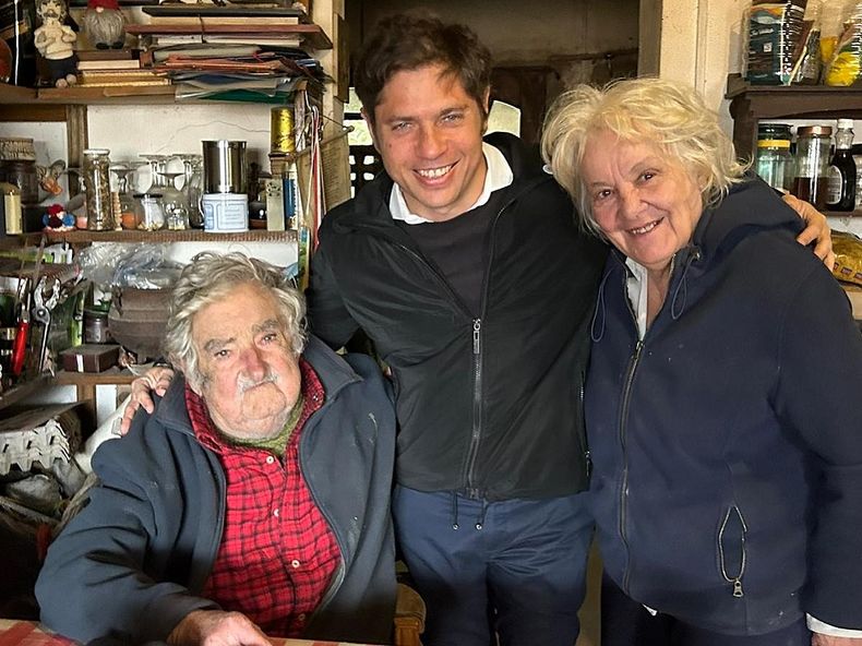 Pepe Mujica, Axel Kicillof y Lucía Topolansky.