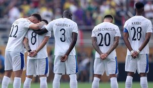 Los jugadores portugueses del Al Hilal estallaron en llanto en el minuto de silencio.
