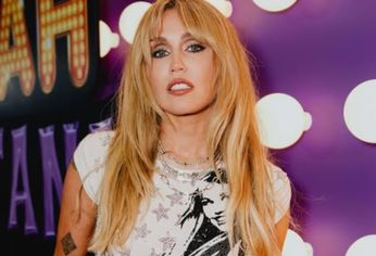 El personaje de Miley Stewart también tenía 13 años al inicio de la serie. El personaje de Miley Stewart también tenía 13 años al inicio de la serie.