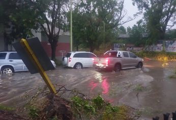 El pico de corte fue alrededor de las 3 de la mañana. El pico de corte fue alrededor de las 3 de la mañana.