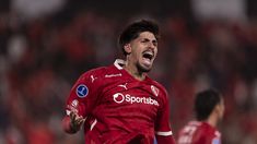 El zaguero es una figura clave del equipo. El zaguero es una figura clave del equipo.