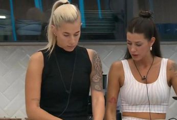 La Tora y Juliana fueron las primeras en acordar.