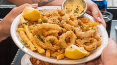 Con platos abundantes y sabores caseros, este bodegón se volvió un ícono de la gastronomía de la Ciudad Autónoma de Buenos Aires.