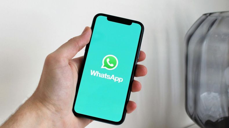Estas herramientas podrían incluir el asistente virtual Meta AI y facilitar la edición de fotos y videos desde la aplicación &nbsp;