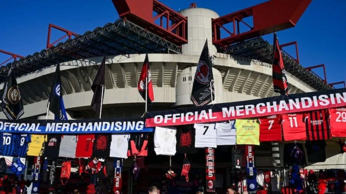 Las fotos que comprometen a al menos 70 jugadores en el caso de prostitución VIP en el fútbol de Italia