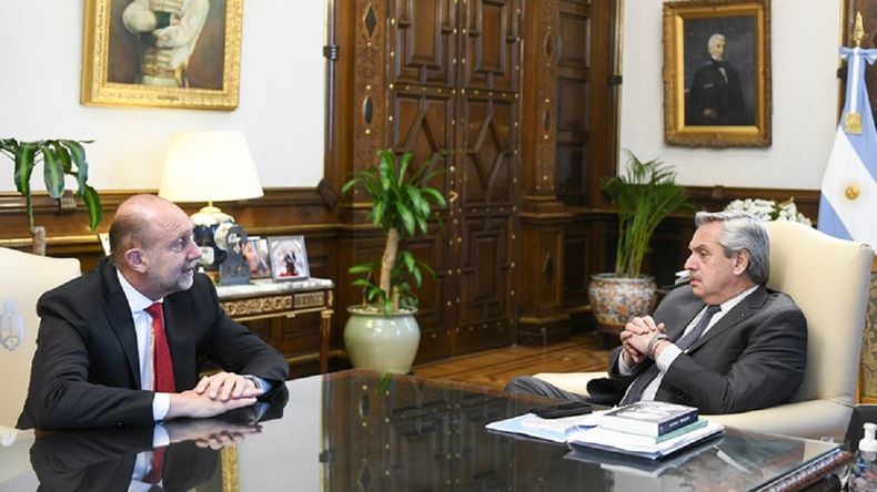 La reunión será en el despacho presidencial.