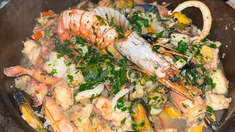 La Pescería, bodegón de mariscos en CABA con precios accesibles. La Pescería, bodegón de mariscos en CABA con precios accesibles.