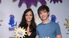 Premios Fans Awards 2015: mirá los looks de Oriana Sabatini, Cande Ruggeri y más ídolos teen Premios Fans Awards 2015: mirá los looks de Oriana Sabatini, Cande Ruggeri y más ídolos teen