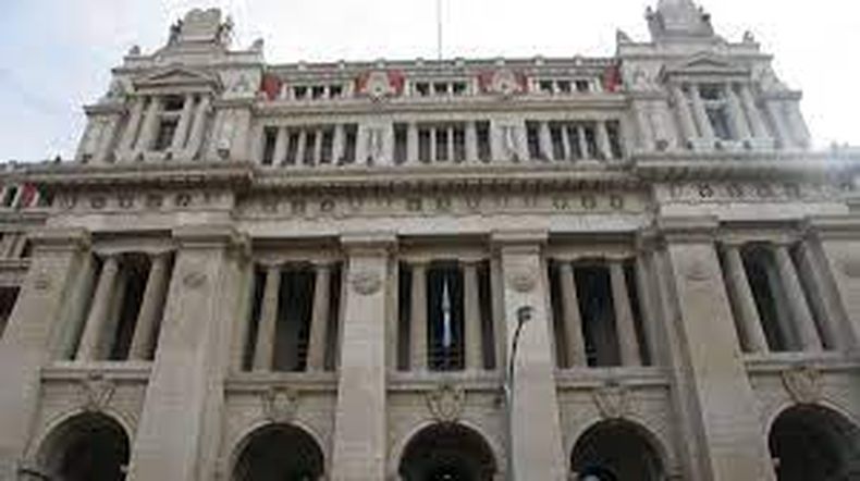 Los trabajadores judiciales hicieron una presentación.