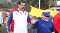 El presidente venezolano y Maradona tenían un vínculo muy estrecho. El presidente venezolano y Maradona tenían un vínculo muy estrecho.