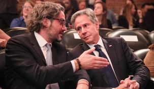 Santiago Cafiero y AntonyBlinken, junto en el evento&nbsp;Core Group LGTBI “The Right to be Me”