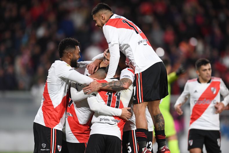 River le ganó a Independiente con un gol sobre el final de Suárez.