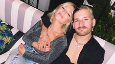 Stefi Roitman y Ricky Montaner dieron una fiesta en su casa que terminó con policías y pelea vecinal. Stefi Roitman y Ricky Montaner dieron una fiesta en su casa que terminó con policías y pelea vecinal.