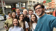 Los funcionarios visitaron visitaron distintas empresas del sureste bonaerense. Los funcionarios visitaron visitaron distintas empresas del sureste bonaerense.