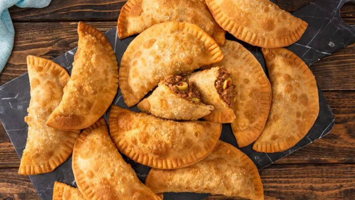 Así es la mejor receta de empanadas de carne de Paulina Cocina: te lo explica en 5 pasos