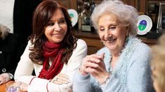 Estela de Carlotto junto a Cristina Kirchner.