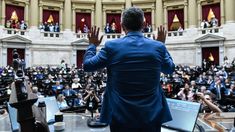 Menem, fue elegido nuevamente para el cargo.