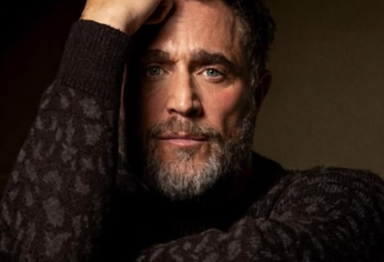 Michel Brown, reconocido por interpretar a Franco Reyes en Pasión de Gavilanes, mostró diferentes cambios de estilo a lo largo de los años.