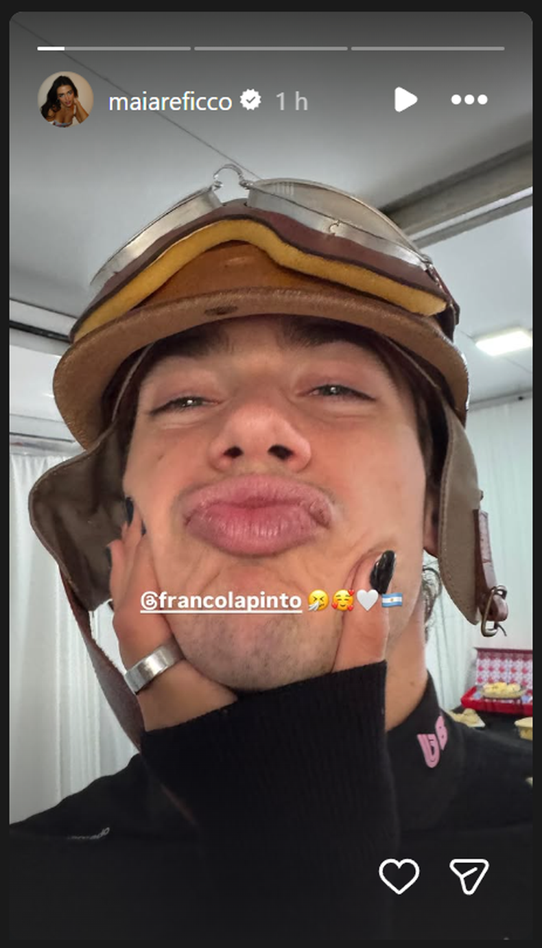 La foto que compartió Maia Reficco en su Instagram tras la exhibición del piloto de F1 en Palermo.