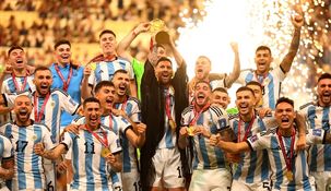 A qué hora llegará la Selección argentina a Buenos Aires con la Copa del Mundo A qué hora llegará la Selección argentina a Buenos Aires con la Copa del Mundo