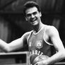 El Mano Santa fue una leyenda del básquet mundial. El Mano Santa fue una leyenda del básquet mundial.