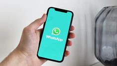 Muchos no saben cómo evitar que se borren los chats en Whatsapp, una de las últimas funciones de la app. Muchos no saben cómo evitar que se borren los chats en Whatsapp, una de las últimas funciones de la app.