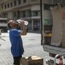 España, sacudida por una nueva ola de calor. España, sacudida por una nueva ola de calor.