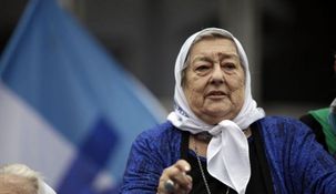 Para el diario británico Financial Times, Hebe de Bonafini fue una madre valiente en búsqueda de respuestas
