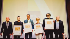 Distinguieron a profesionales del rubro que se destacaron por su trayectoria. Distinguieron a profesionales del rubro que se destacaron por su trayectoria.