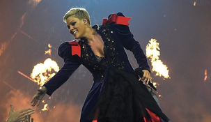 Pink se encuentra en medio de la gira, promocionando su álbum de 2023 Trustfall.