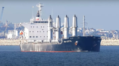 El buque ya no está aislado y se tomarán los recaudos para varicela. El buque ya no está aislado y se tomarán los recaudos para varicela.