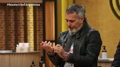 La cruda historia del Mono de Kapanga sobre las pulseras que lleva desde hace 17 años La cruda historia del Mono de Kapanga sobre las pulseras que lleva desde hace 17 años