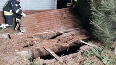 Encontraron el cuerpo del albañil flotando en un pozo ciego. Encontraron el cuerpo del albañil flotando en un pozo ciego.