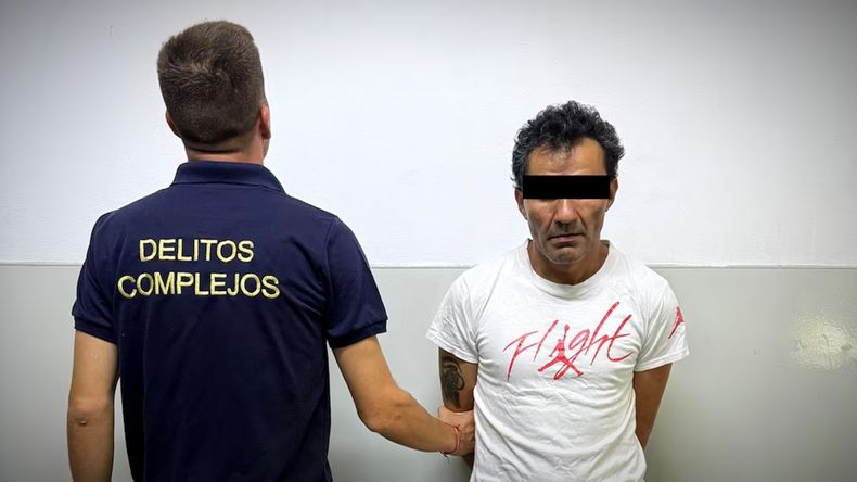 Juan Ramón Díaz de 43 años asesinó a su pareja con un cuchillo de carnicero.