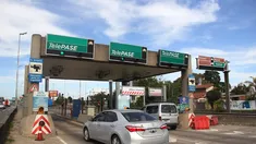 El aumento también incluye a las autopistas Retiro II, Sarmiento, Salguero, Alberti y Paseo del Bajo El aumento también incluye a las autopistas Retiro II, Sarmiento, Salguero, Alberti y Paseo del Bajo